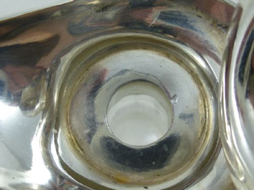 A LATE VICTORIAN CRYSTAL SILVER PLATED CLARET JUG - ADDITIONAL PHOTO 6