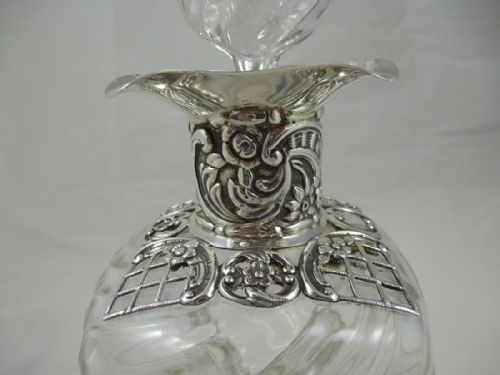 A VICTORIAN SILVER HOURGLASS DECANTER BY WILLIAM COMYNS - ADDITIONAL PHOTO 5