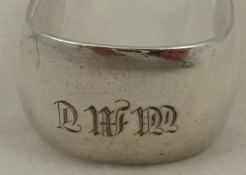 PAIR OF GEORGE III SILVER SUGAR TONGS ASSAYED IN NEWCASTLE - ADDITIONAL PHOTO 1