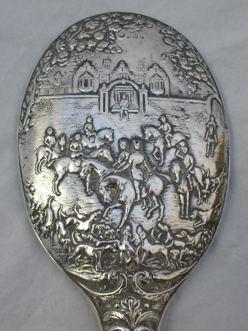 EDWARDIAN HALLMARKED STERLING SILVER HUNTING MIRROR AND BRUSH - ADDITIONAL PHOTO 1
