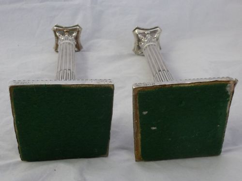 PAIR OF GOLDSMITHS SILVERSMITHS LTD EDWARDIAN SILVER CANDLESTICKS - ADDITIONAL PHOTO 2