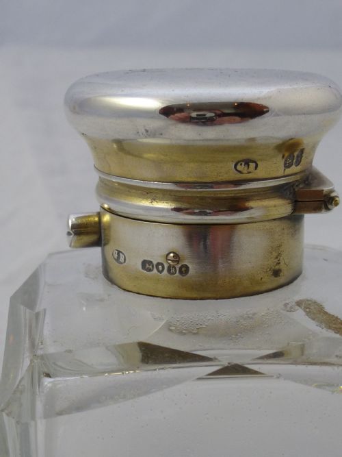 VICTORIAN SILVER GLASS PERFUME BOTTLE - ADDITIONAL PHOTO 1