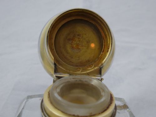 VICTORIAN SILVER GLASS PERFUME BOTTLE - ADDITIONAL PHOTO 9