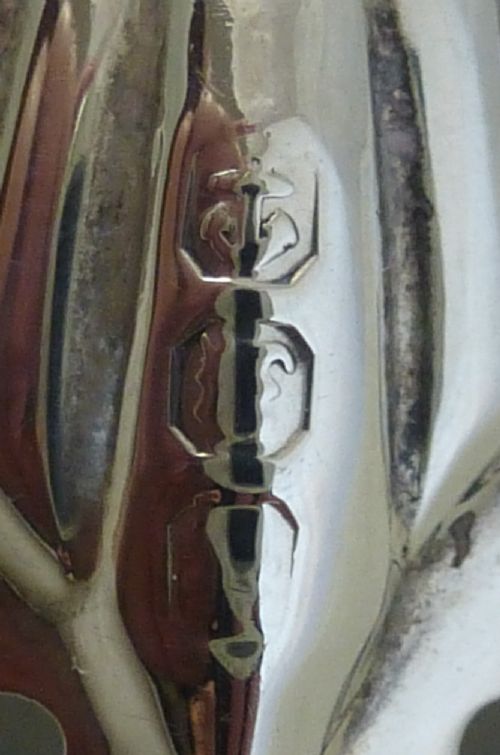 A VICTORIAN STERLING SILVER BONBON DISH - ADDITIONAL PHOTO 7