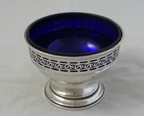 STERLING SILVER BOWL WITH BLUE GLASS LINER - ADDITIONAL PHOTO 2