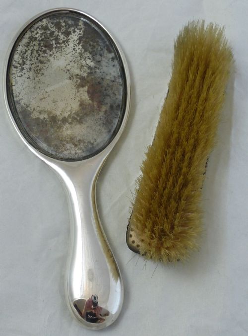 EDWARDIAN STERLING SILVER HAND MIRROR AND CLOTHES BRUSH - ADDITIONAL PHOTO 1