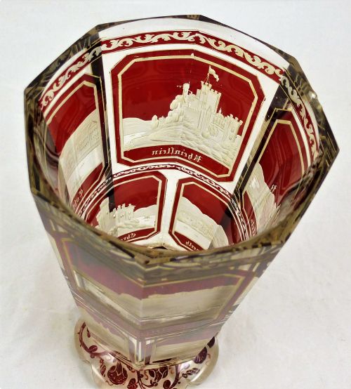 19TH CENTURY BOHEMIAN RUBY FLASH GLASS VASE - ADDITIONAL PHOTO 4