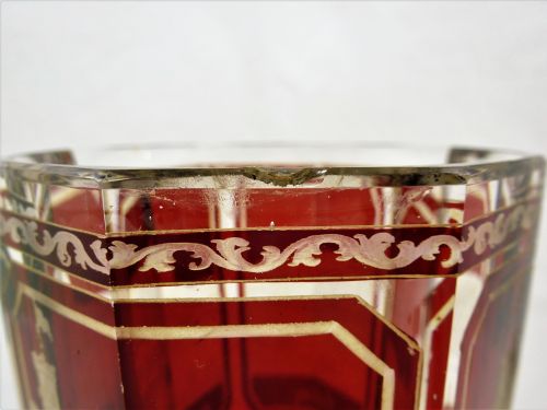 19TH CENTURY BOHEMIAN RUBY FLASH GLASS VASE - ADDITIONAL PHOTO 6
