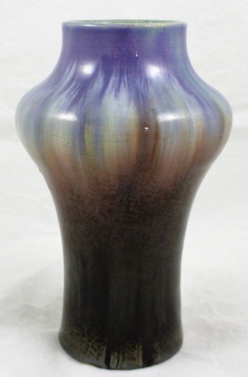CIRCA 1900 ART POTTERY VASE - ADDITIONAL PHOTO 1