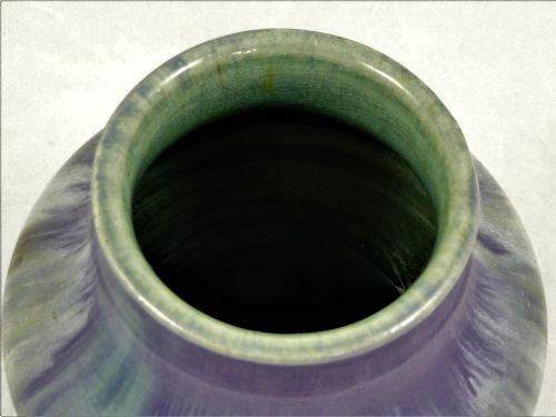 CIRCA 1900 ART POTTERY VASE - ADDITIONAL PHOTO 3
