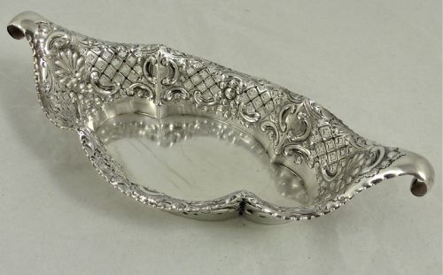 victorian silver bonbon dish - CATEGORY: ANTIQUE SILVER - DATED VICTORIAN