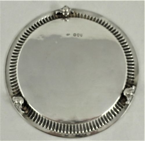 A VICTORIAN STERLING SILVER SALVER - ADDITIONAL PHOTO 3