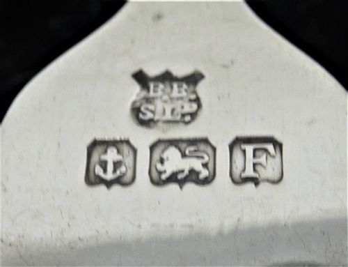 CASED SET OF STERLING SILVER PASTRY FORKS - ADDITIONAL PHOTO 1