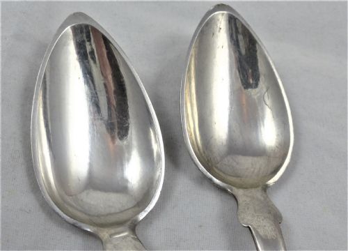 PAIR OF MID 19TH CENTURY GERMAN SILVER SPOONS - ADDITIONAL PHOTO 1