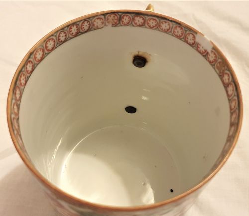 LARGE QIANLONG CHINESE FAMILLE ROSE PORCELAIN MUG - ADDITIONAL PHOTO 8