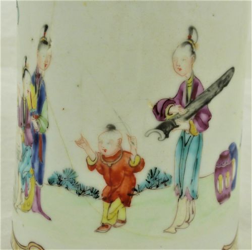 QIANLONG CHINESE FAMILLE VERT PORCELAIN MUG - ADDITIONAL PHOTO 4