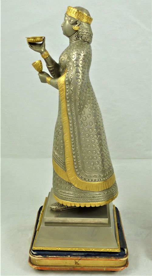PAIR OF FIGURES OF ASSYRIAN KING SARDANAPALUS AND QUEEN - ADDITIONAL PHOTO 8
