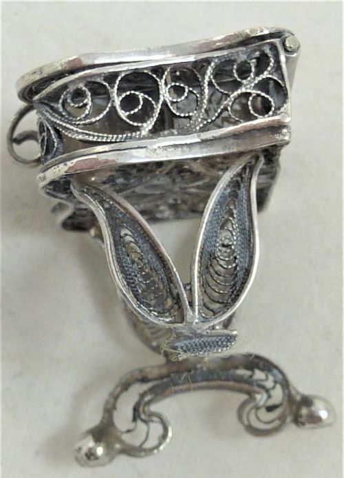 19TH CENTURY SILVER FILIGREE MINIATURE TABLE - ADDITIONAL PHOTO 6