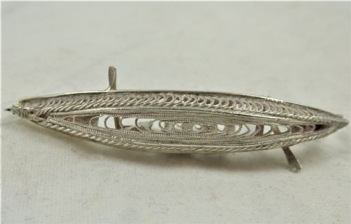ITALIAN SILVER FILIGREE MINIATURE GONDOLA - ADDITIONAL PHOTO 2
