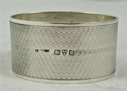 ART DECO OVAL HALLMARKED STERLING SILVER NAPKIN RING - ADDITIONAL PHOTO 1