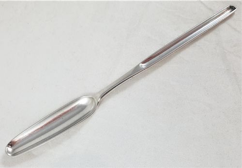 GEORGE II SILVER MARROW SCOOP 1752 ELIZABETH OLDFIELD - ADDITIONAL PHOTO 1