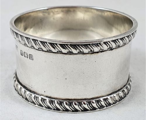 STERLING SILVER NAPKIN RING SANDERS MACKENZIE - ADDITIONAL PHOTO 2