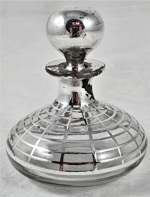 AMERICAN GLASS AND SILVER PERFUME BOTTLE - ADDITIONAL PHOTO 1
