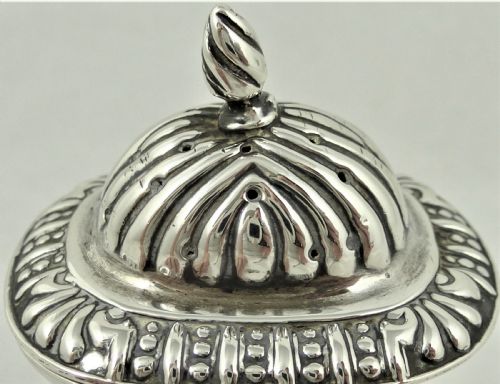 MATCHING GEORGE V STERLING SILVER PEPPERETTE MUSTARD - ADDITIONAL PHOTO 5