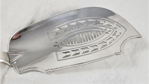 GEORGE IV STERLING SILVER FISH SLICE - ADDITIONAL PHOTO 2