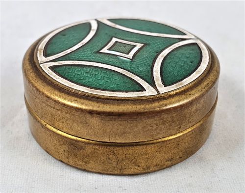GUILLOCHE ENAMEL AND GILT BRASS PILL BOX - ADDITIONAL PHOTO 2