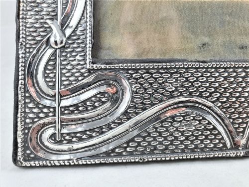 EDWARDIAN ART NOUVEAU SILVER PHOTOGRAPH FRAME - ADDITIONAL PHOTO 4