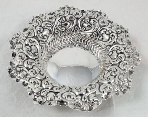 VICTORIAN HALLMARKED SILVER BON BON DISH - ADDITIONAL PHOTO 2