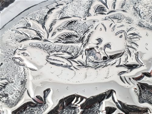 INDIAN DISH WITH HUNTING SCENE - ADDITIONAL PHOTO 7