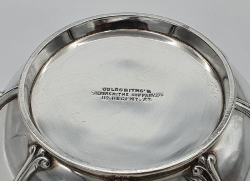 AN EDWARDIAN STERLING SILVER PORRINGER BOWL LONDON 1903 GOLDSMITHS SILVERSMITHS - ADDITIONAL PHOTO 9