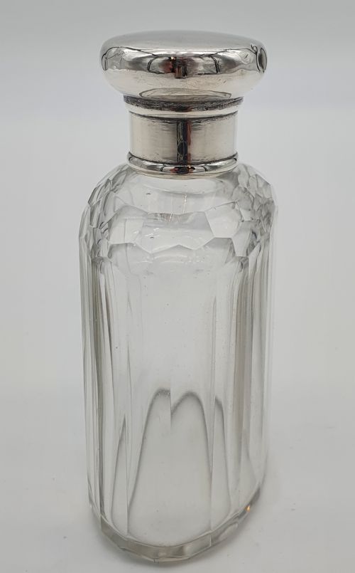 GEORGE V STERLING SILVER AND GLASS BOTTLE - ADDITIONAL PHOTO 1
