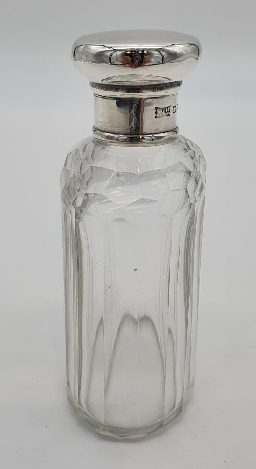 GEORGE V STERLING SILVER AND GLASS BOTTLE - ADDITIONAL PHOTO 3