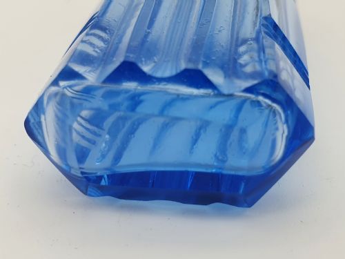 CIRCA 1900 BLUE GLASS PERFUME BOTTLE - ADDITIONAL PHOTO 5