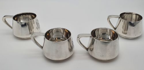A SET OF FOUR RUSSIAN SILVER VODKA CUPS ST PETERSBURG 1896 ALEKSANDR TIMOFEYEVICH SHEVYAKOV - ADDITIONAL PHOTO 3