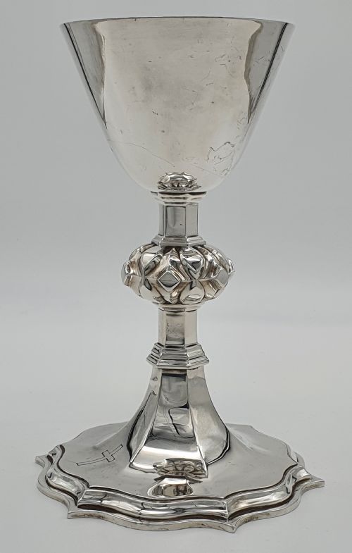 EDWARDIAN STERLING SILVER ECCLESIASTICAL CHALICE JONES WILLIS LTD - ADDITIONAL PHOTO 1