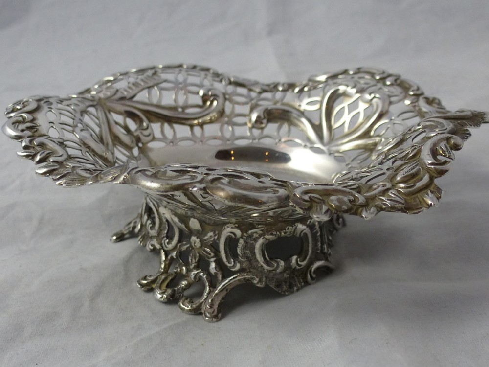 William Comyns & Sons Victorian Silver Bon Bon Dish View III