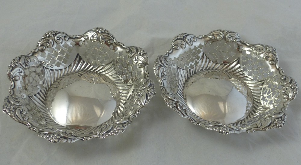 A Pair of Victorian Sterling Silver Bonbon Dishes
