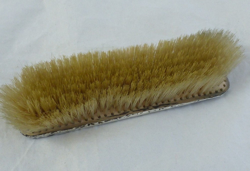 Edwardian Sterling Silver Hand Mirror and Clothes Brush View XI