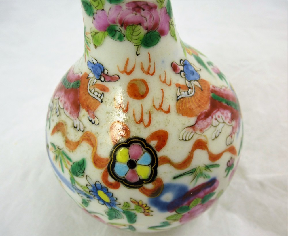 An Antique Chinese Famille Rose Porcelain Vase View VII