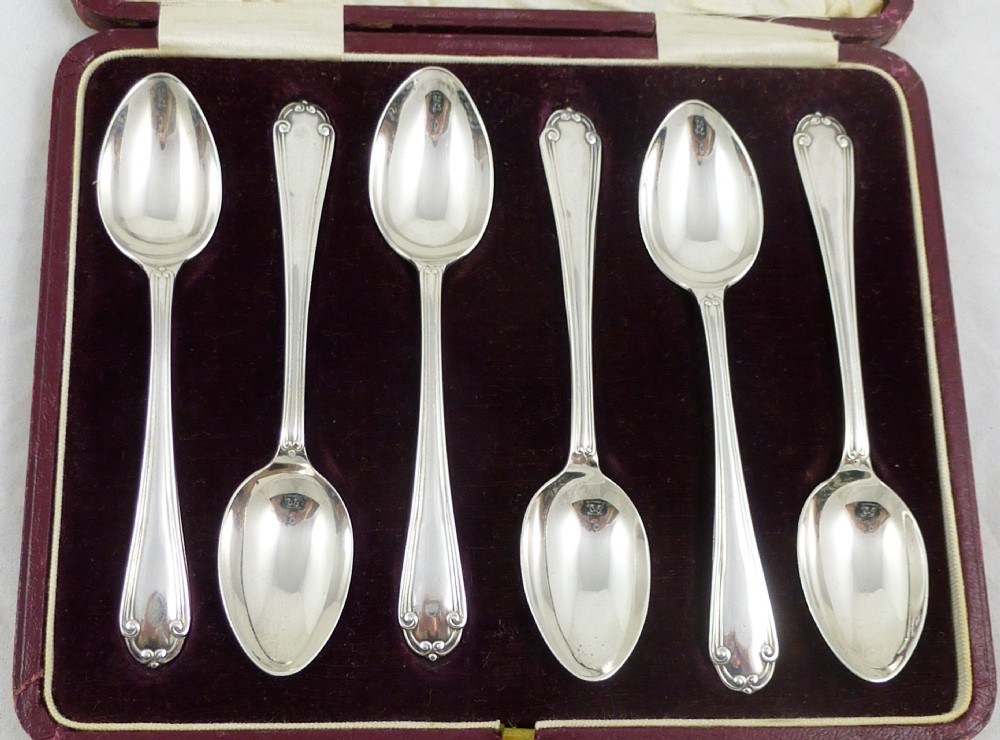 A Cased Set of Six Sterling Silver Teaspoons