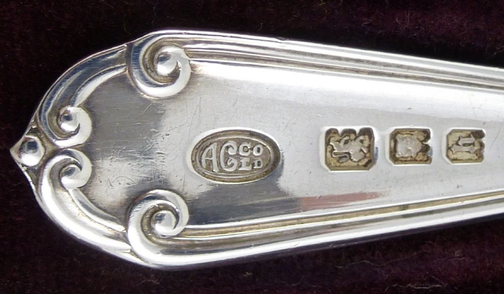 A Cased Set of Six Sterling Silver Teaspoons View V