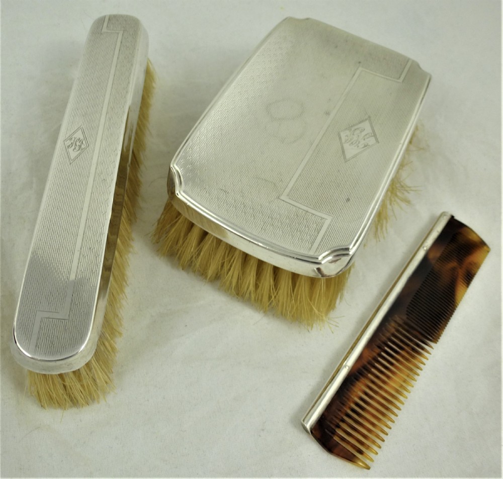 Gentlemans Boxed Art Deco Silver Vanity Set View VI