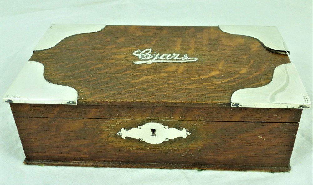 Boots Arts & Crafts Oak and Silver Cigar Box View II