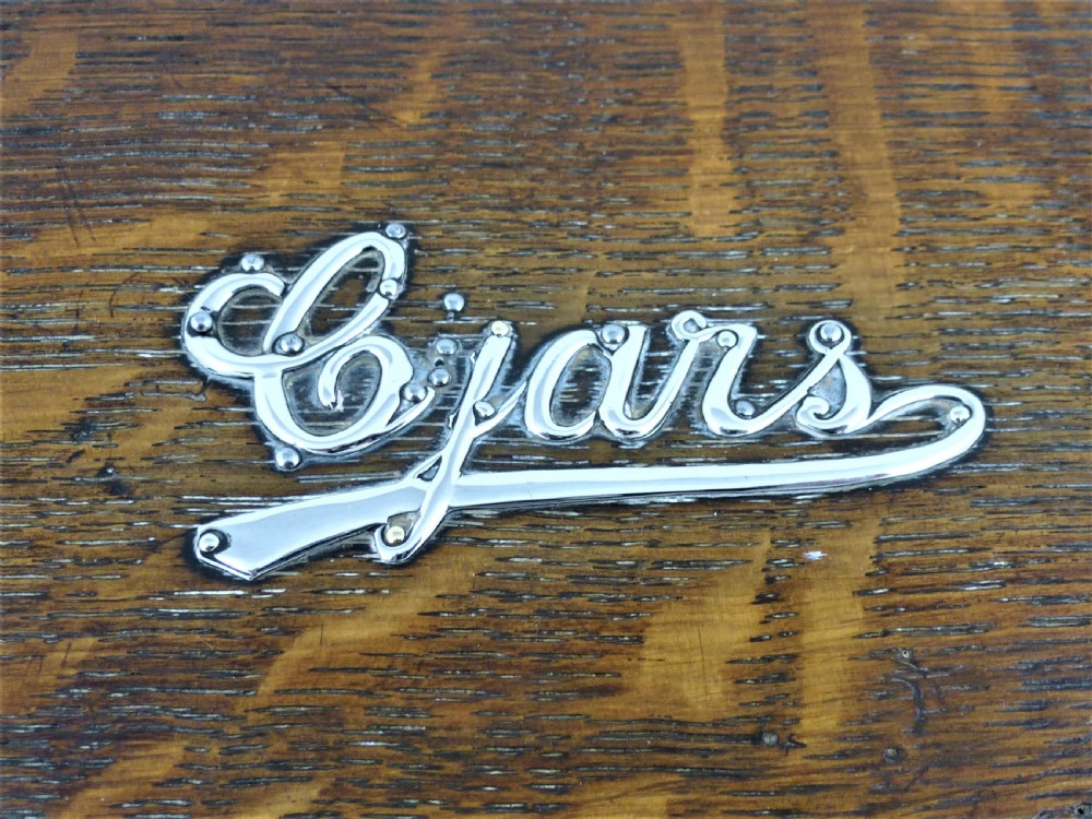Boots Arts & Crafts Oak and Silver Cigar Box View III