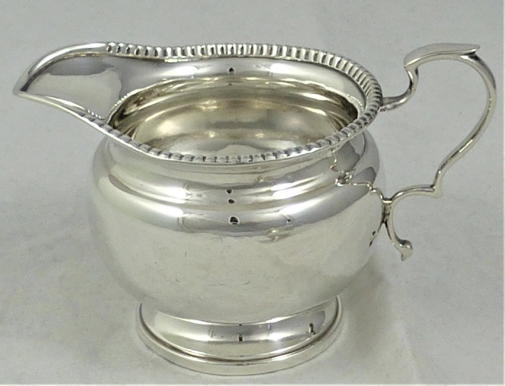 Goldsmiths & Silversmiths Silver Milk Jug and Sugar Bowl View VII