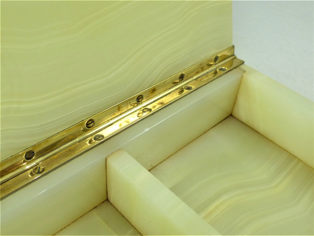Henry Griffith Art Deco Onyx & Lapis Lazuli Box View XI
